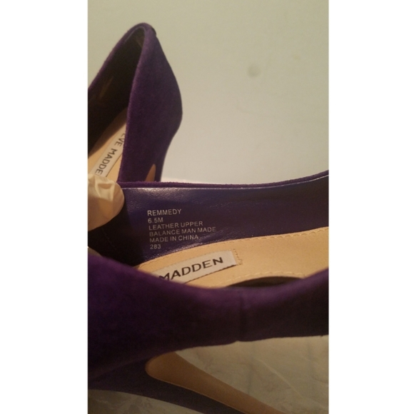 Steve Madden Plum Suede Pumps Size 6.5 - Picture 8 of 8